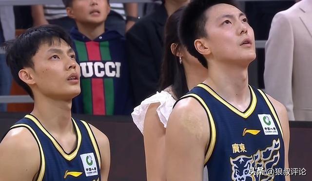 开云体育官网-在说谁?徐杰:我们上半场有能力追回来 但就是差一口气
